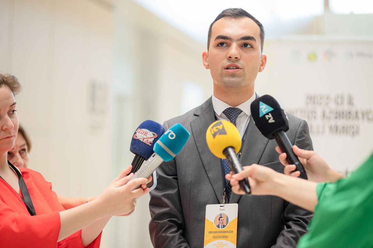 “2022-ci il Enactus Azərbaycan Milli Yarışı”nda mətbuata müsahibə