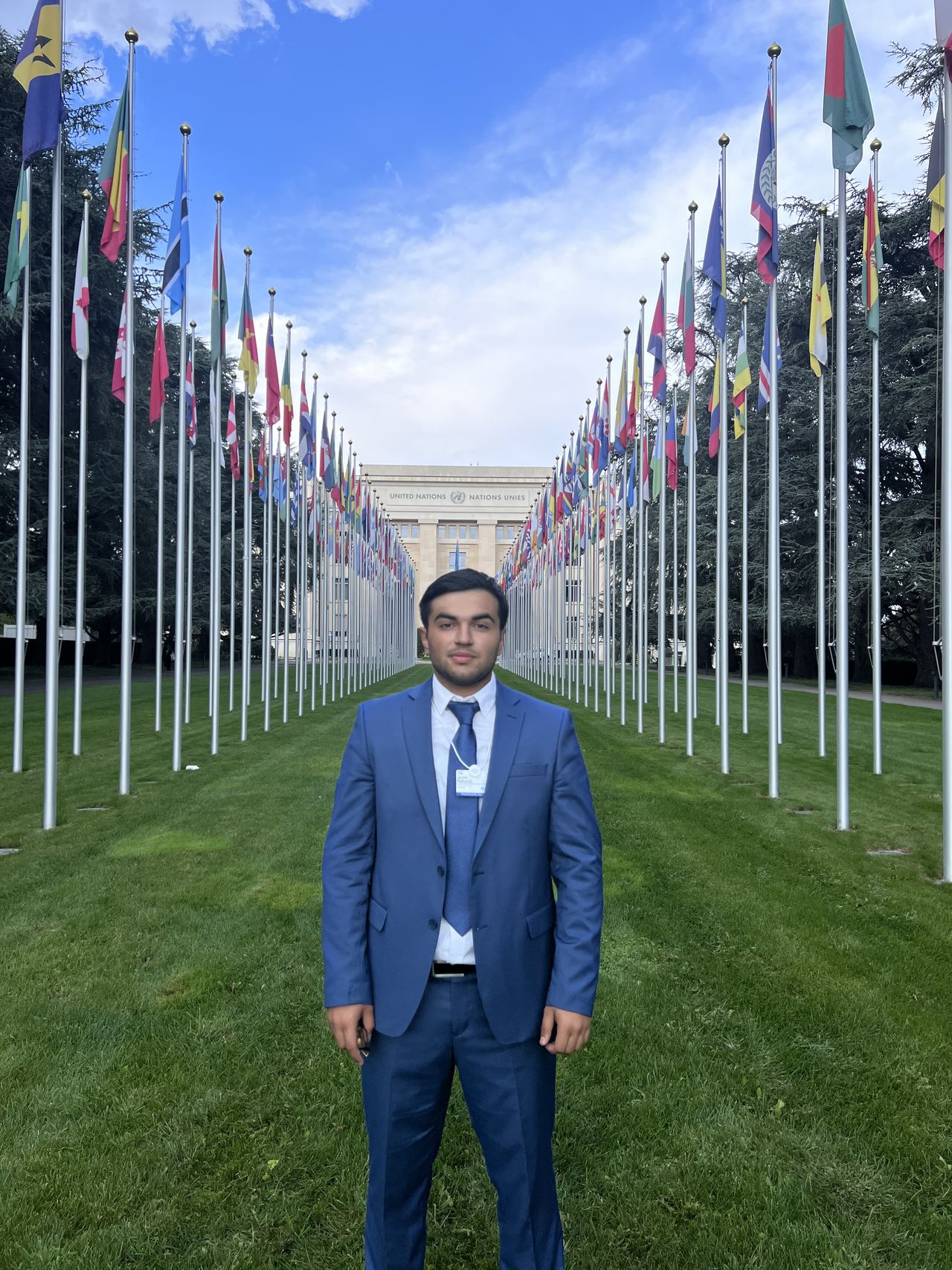 Ordukhan Gahramanzada on the avenue of flags in front of the Palais des Nations in Geneva